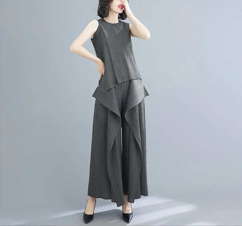 Trendy Fit Ladies Mermaid Leg Trousers Chic Design