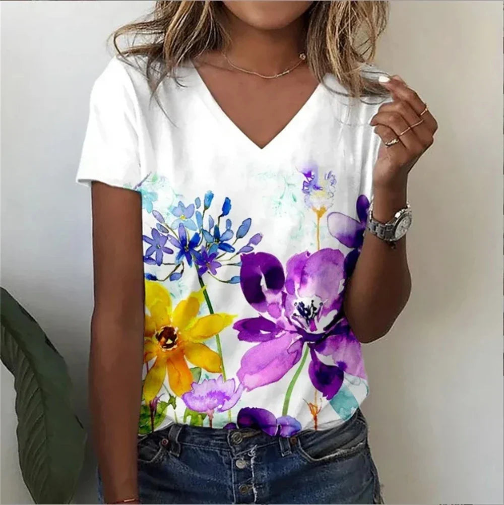 Relaxed Fit Women's Floral V-Neck Tee Shirt