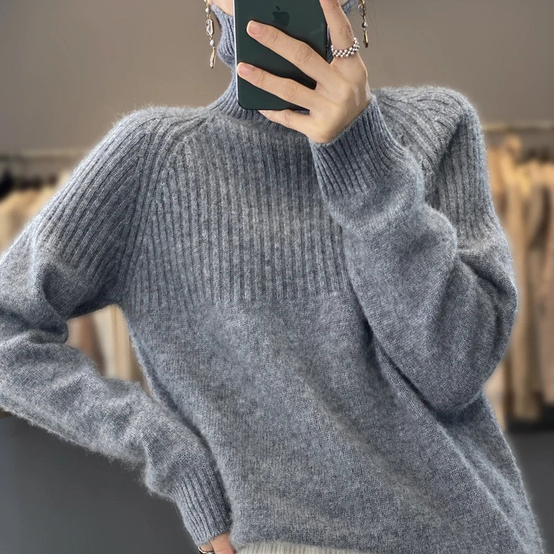 Warm Women's Classic Wool Crew Neck Sweater