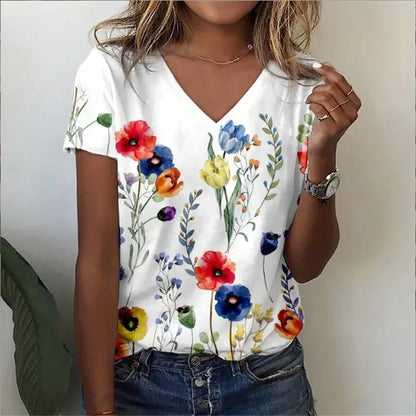 Relaxed Fit Women's Floral V-Neck Tee Shirt - OutfitLondon