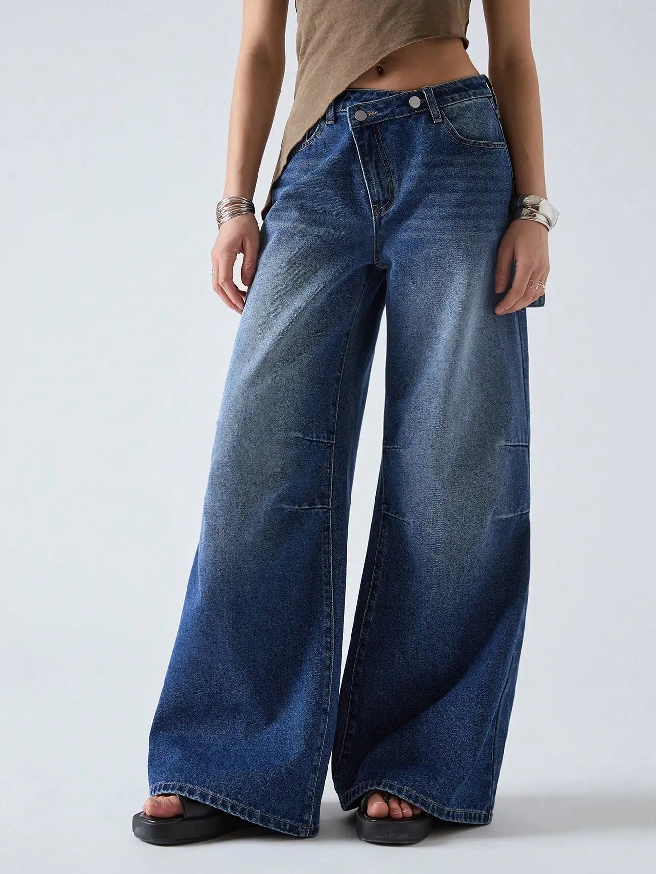 Relaxed Fit Soft Women's Jeans - OutfitLondon