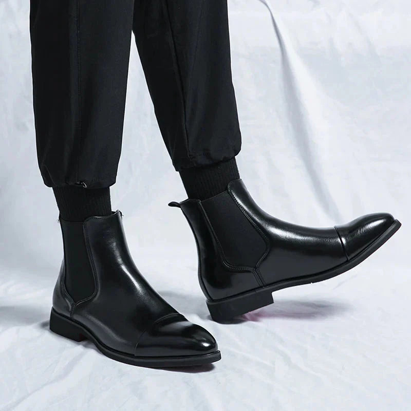 Glossy Men's Chelsea Boots in Faux Leather