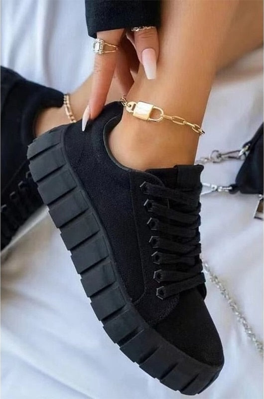 Soft Women's Casual Lace Sneakers