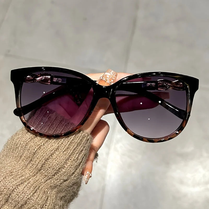 Trendy Ladies Floral Sunglasses