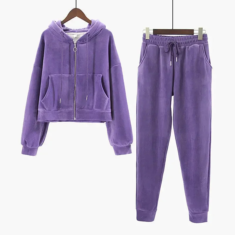 Comfortable Ladies Plush Hoodie Lounge Wear Set