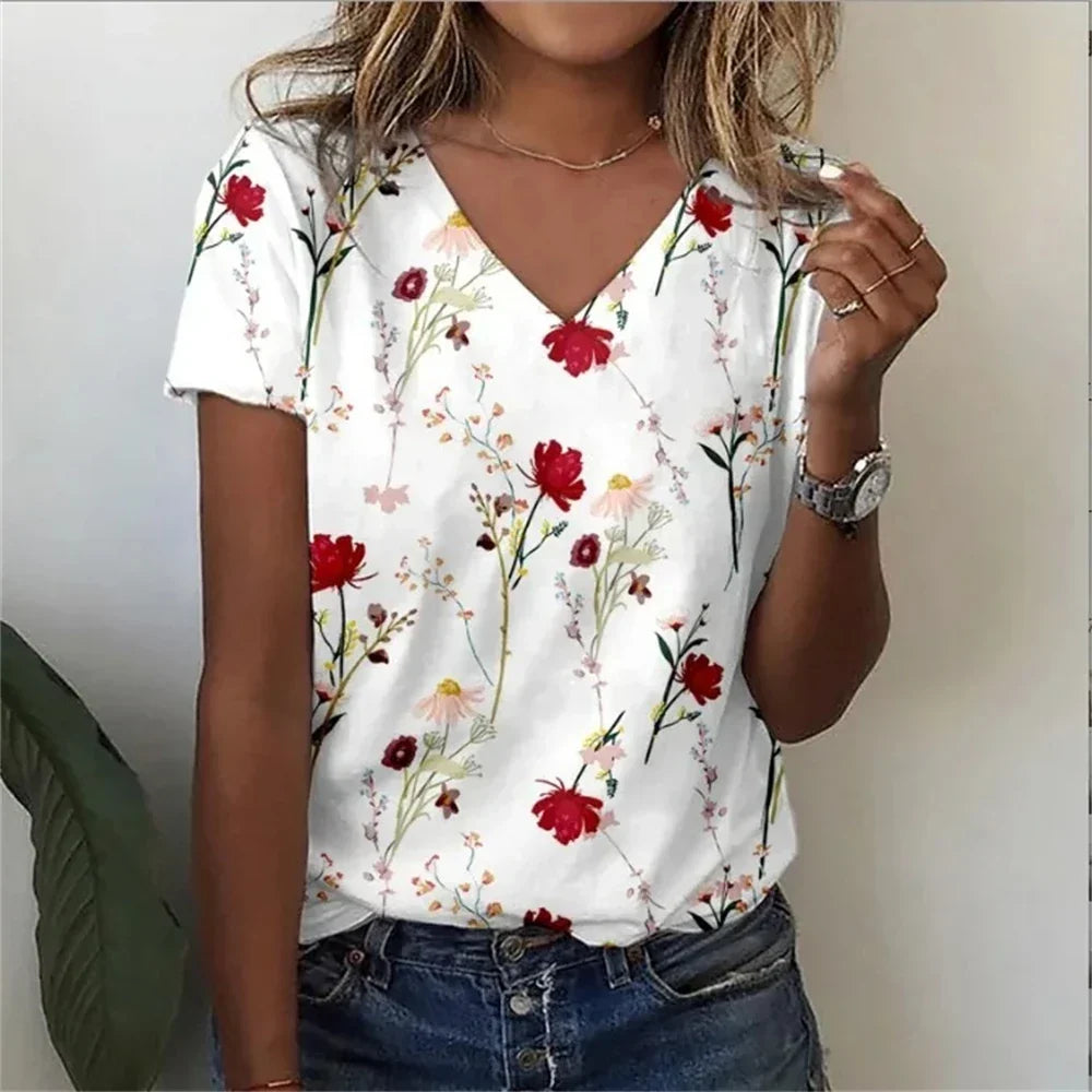Relaxed Fit Women's Floral V-Neck Tee Shirt