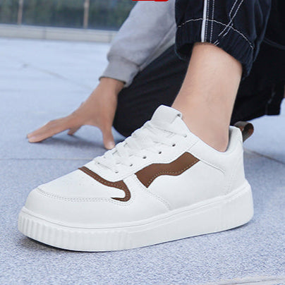 Fashionable Green Running Shoes