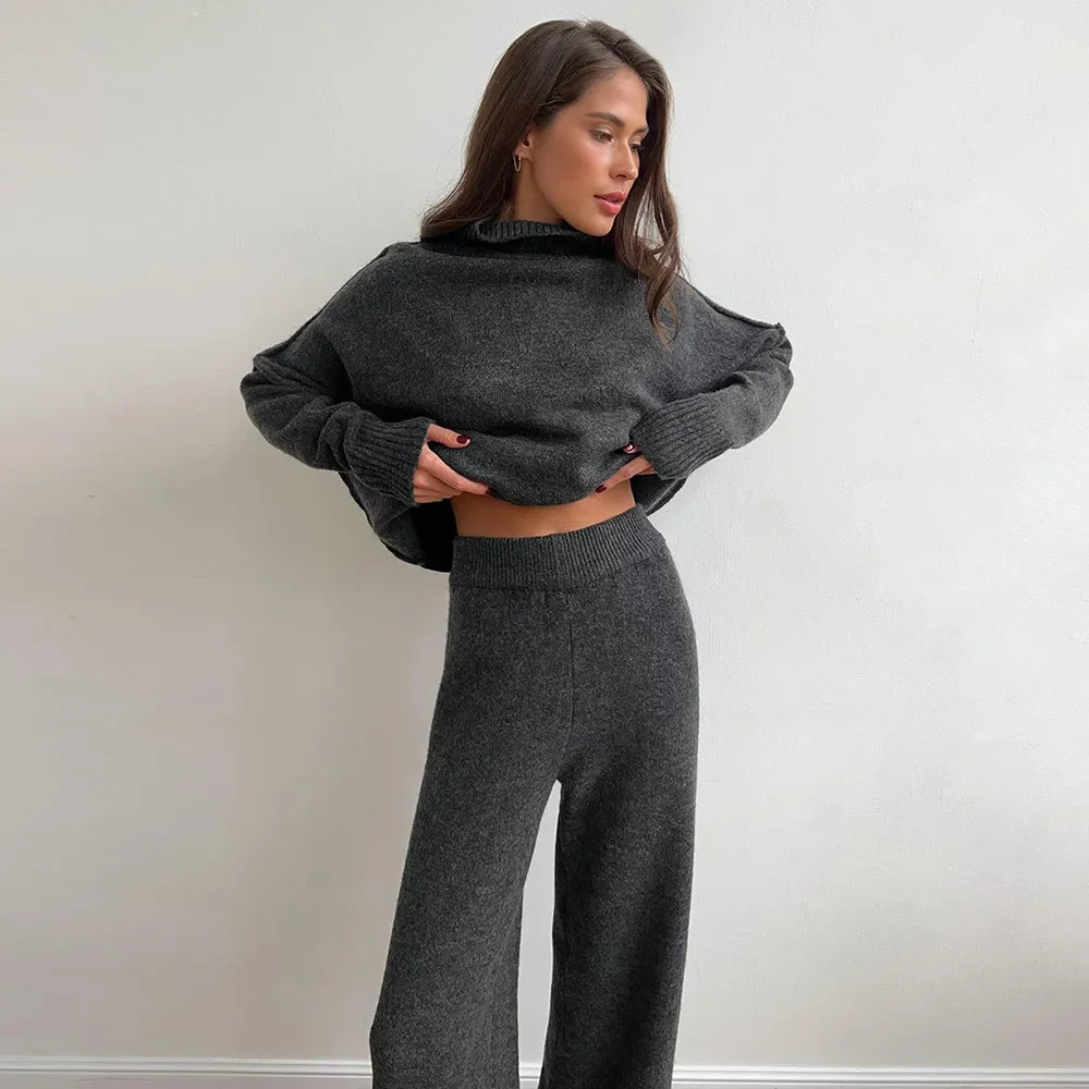 Moira Women's Turtleneck Loungewear Set