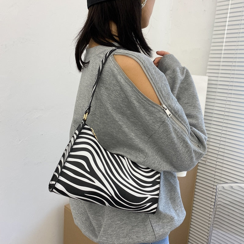 Fashionable Black White Stripe Tote Bag