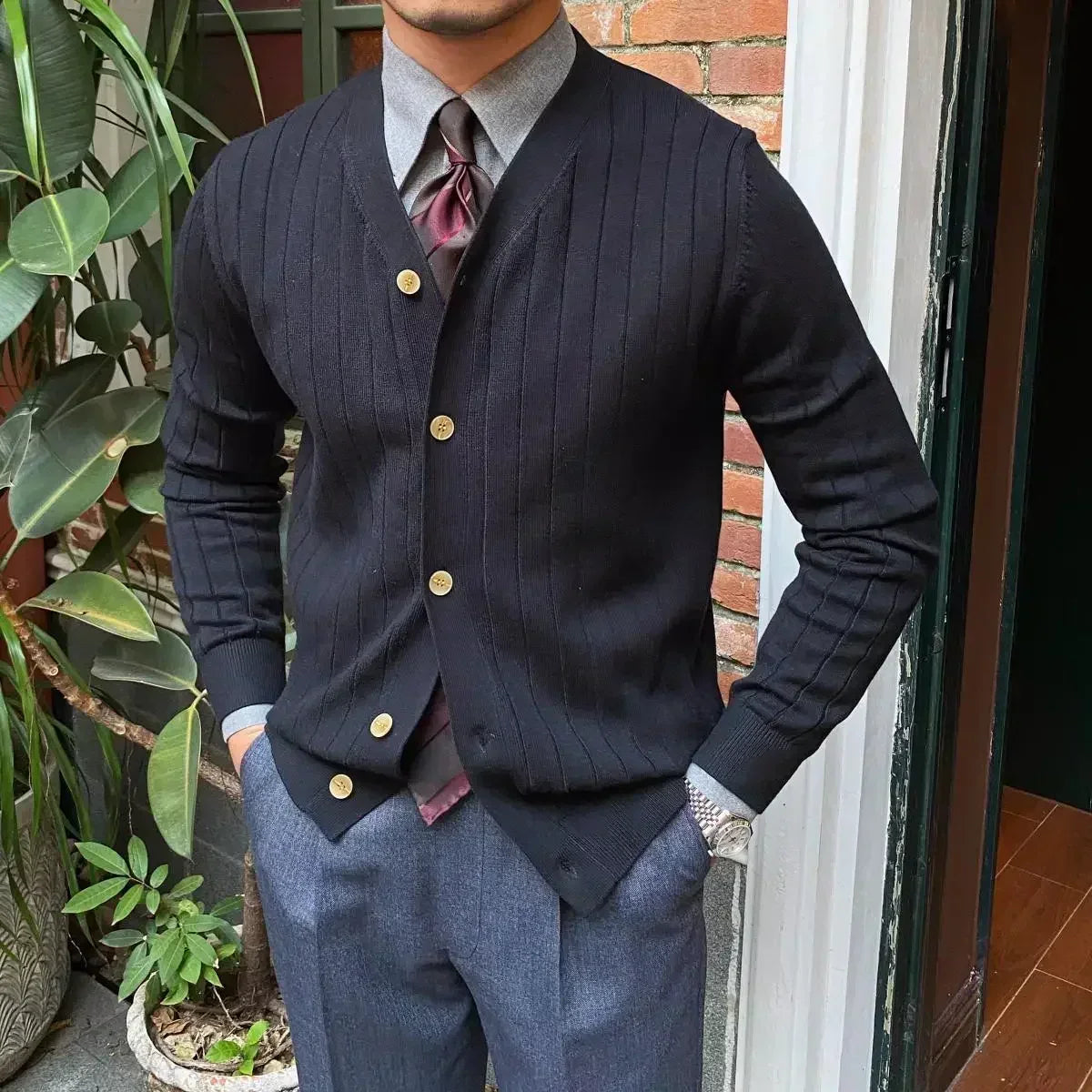 Men's Wool Blend V Neck Sweater Slim Fit