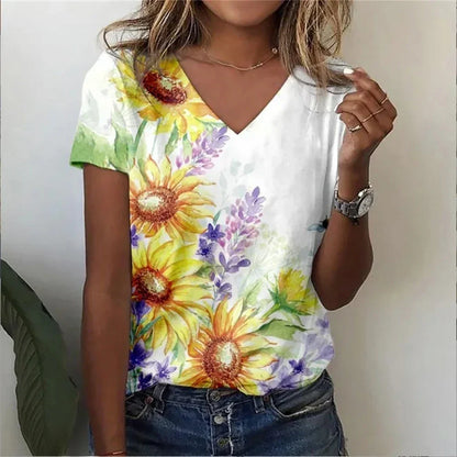 Relaxed Fit Women's Floral V-Neck Tee Shirt