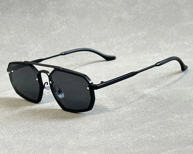 Luxury Sunglasses with Polarized UV Protection Lenses
