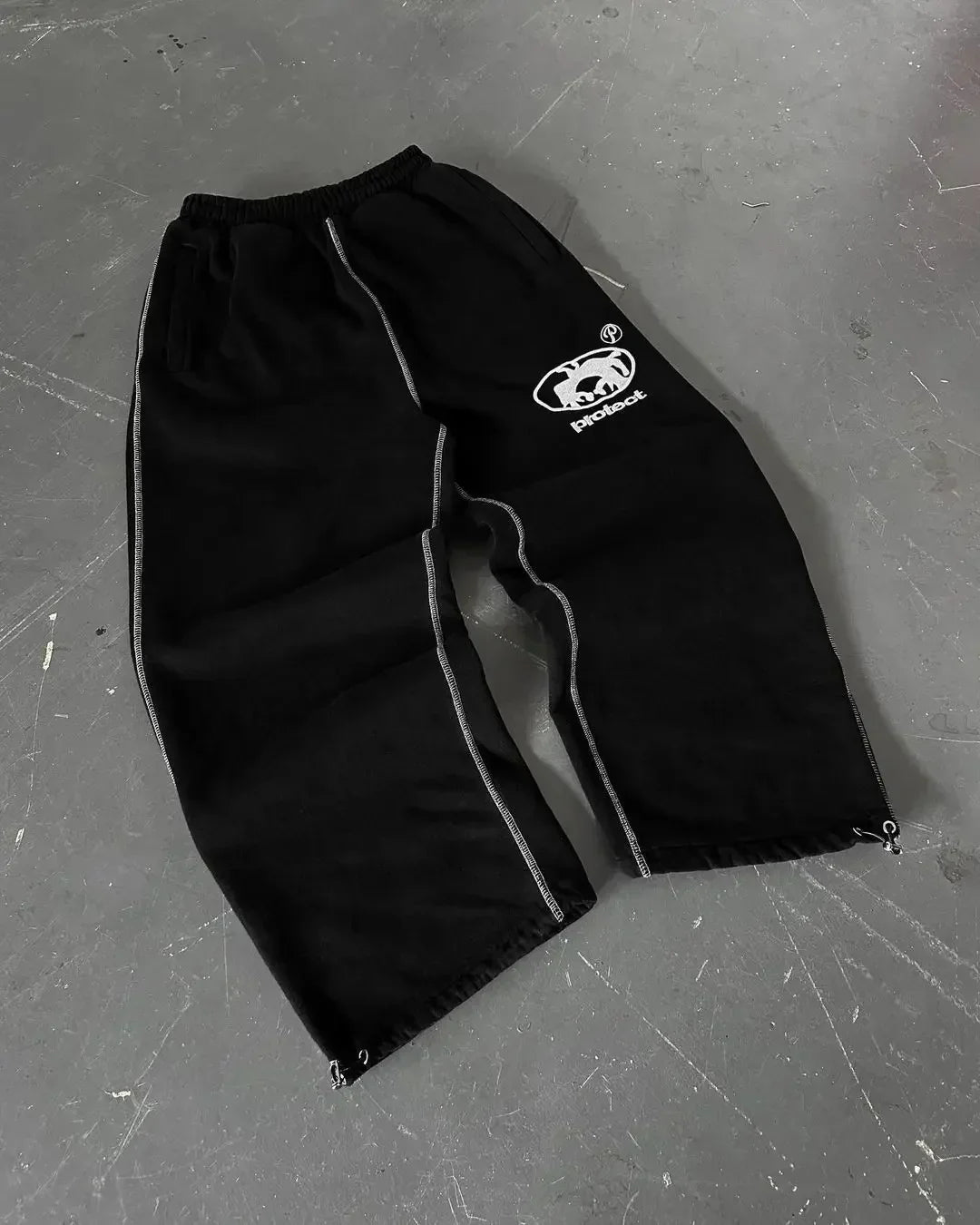 Classic Striped Relaxed Fit Sweatpants