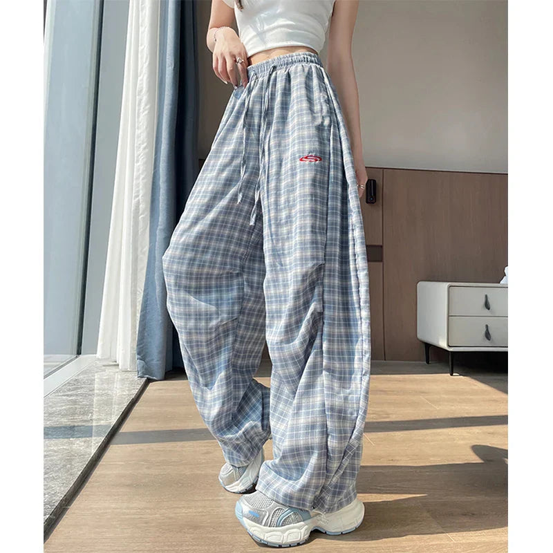 Fashionable Checked High Waisted Ladies Joggers