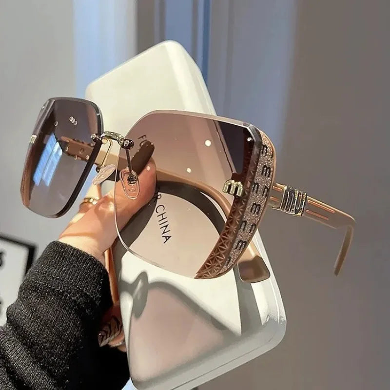 Classic Big Frame Ladies Sunglasses UV Protection - OutfitLondon