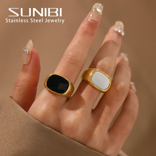 Timeless Coastal Statement Ring - OutfitLondon