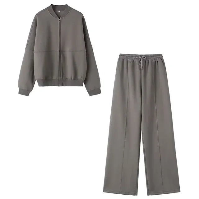 Relaxed Fit Women's Sweater and Pant Set