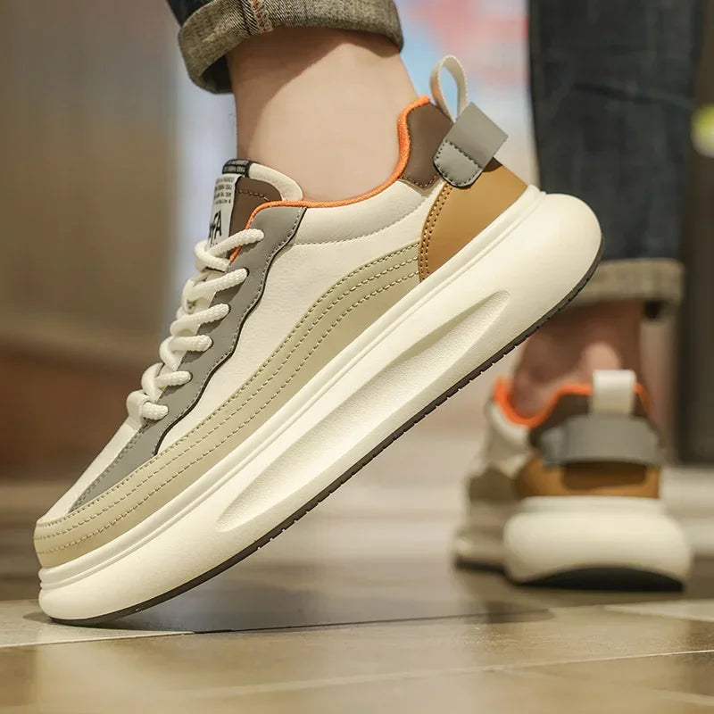 Fashionable Sports Shoes
