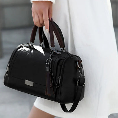Fashionable Fringe Crossbody Handbag