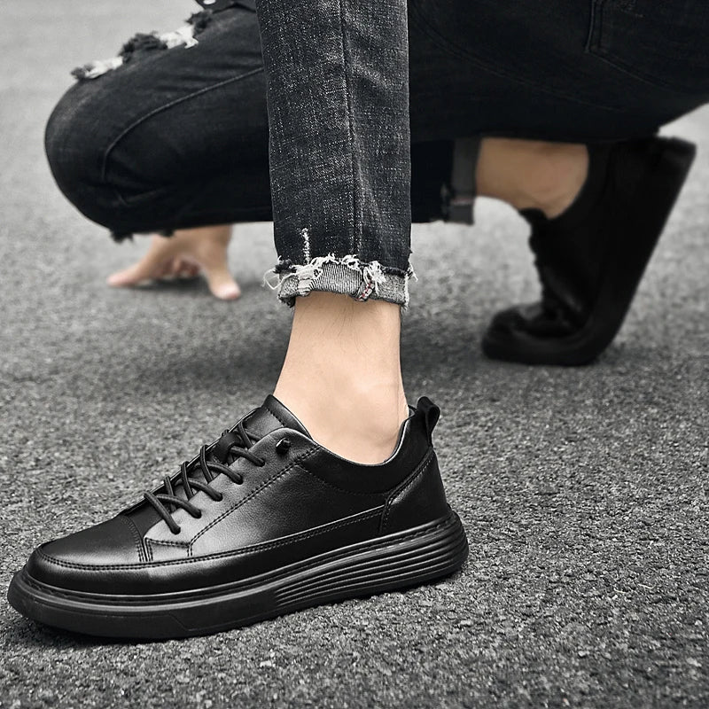 Casual Lace-Up Men's Low Top Shoes