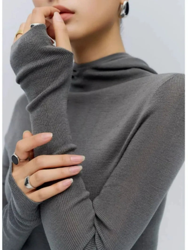 Women's Bodyhugging Knitted Hoodie - OutfitLondon