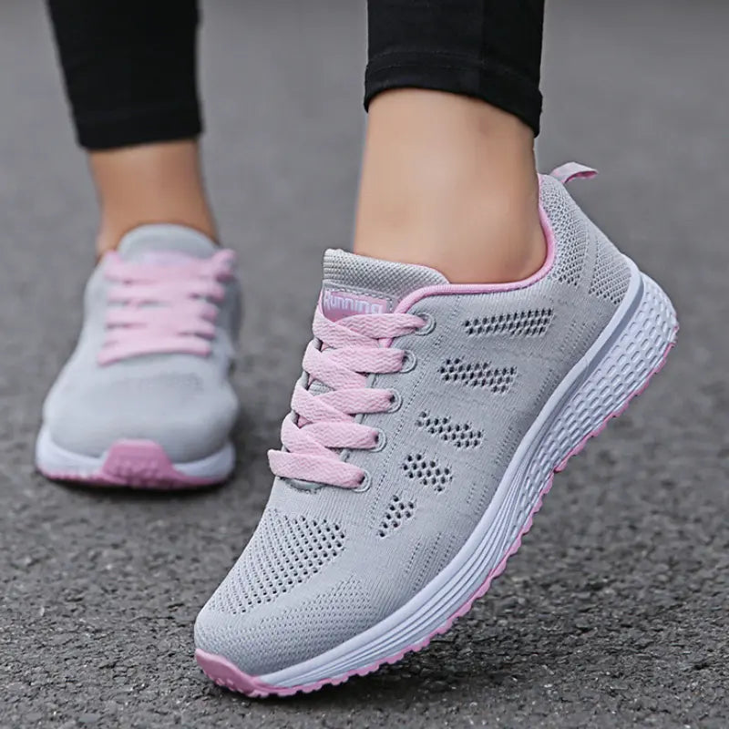 Lightweight Women's Athletic Walking Shoes