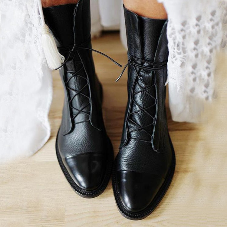 Women's Leather Ankle Boots Lace-Up Black - OutfitLondon