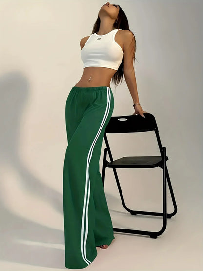 Relaxed Fit Straight Leg Jeans Pants