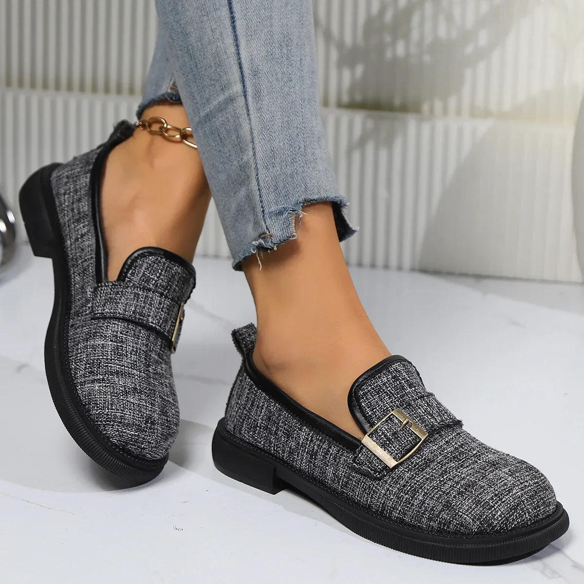 Comfortable Canvas Sneakers - OutfitLondon