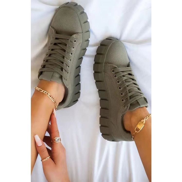Soft Women's Casual Lace Sneakers