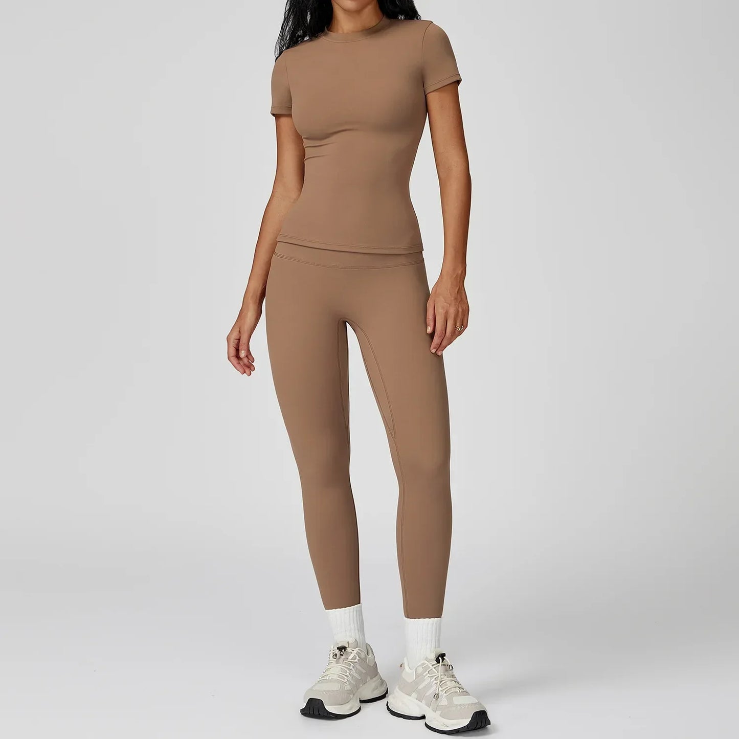 Sporty 2-Piece Ladies Workout Set