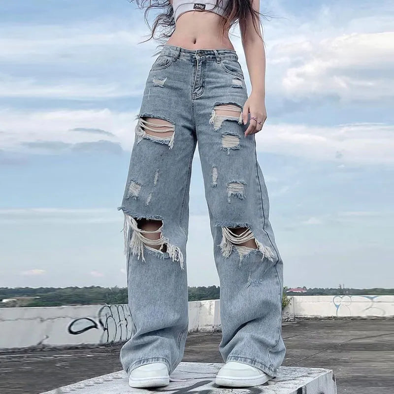 Vintage Ladies Relaxed Fit Cargo Jeans