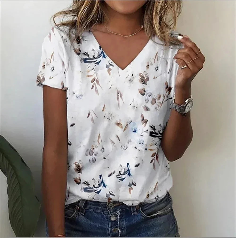 Relaxed Fit Women's Floral V-Neck Tee Shirt
