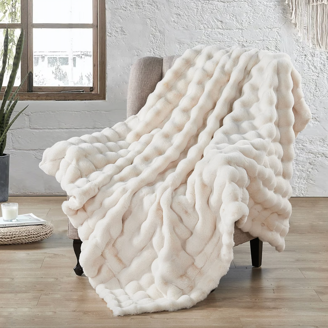 Cozy Fuzzy Teddy Bear Blanket Throw - OutfitLondon