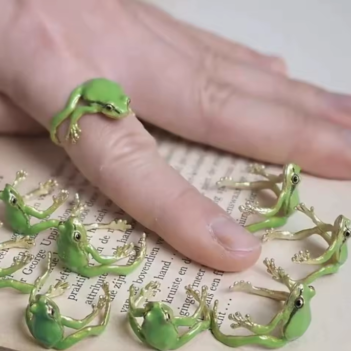 Frog Ring Stainless Steel Green