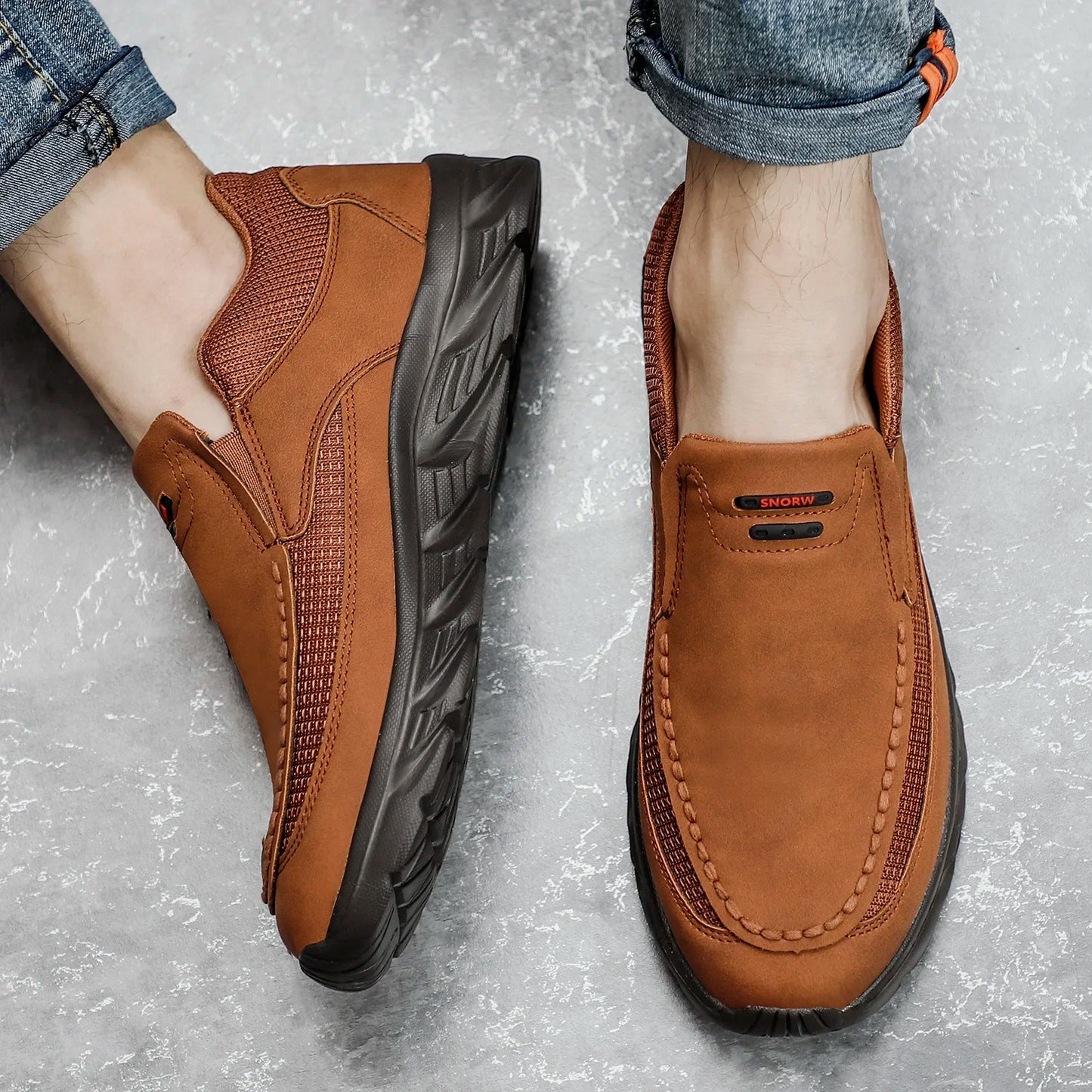 Lightweight Airy Sport Shoes