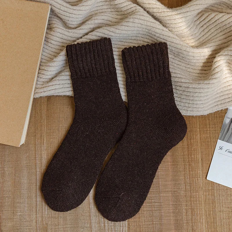 Comfortable Fit Ribbed Socks - OutfitLondon