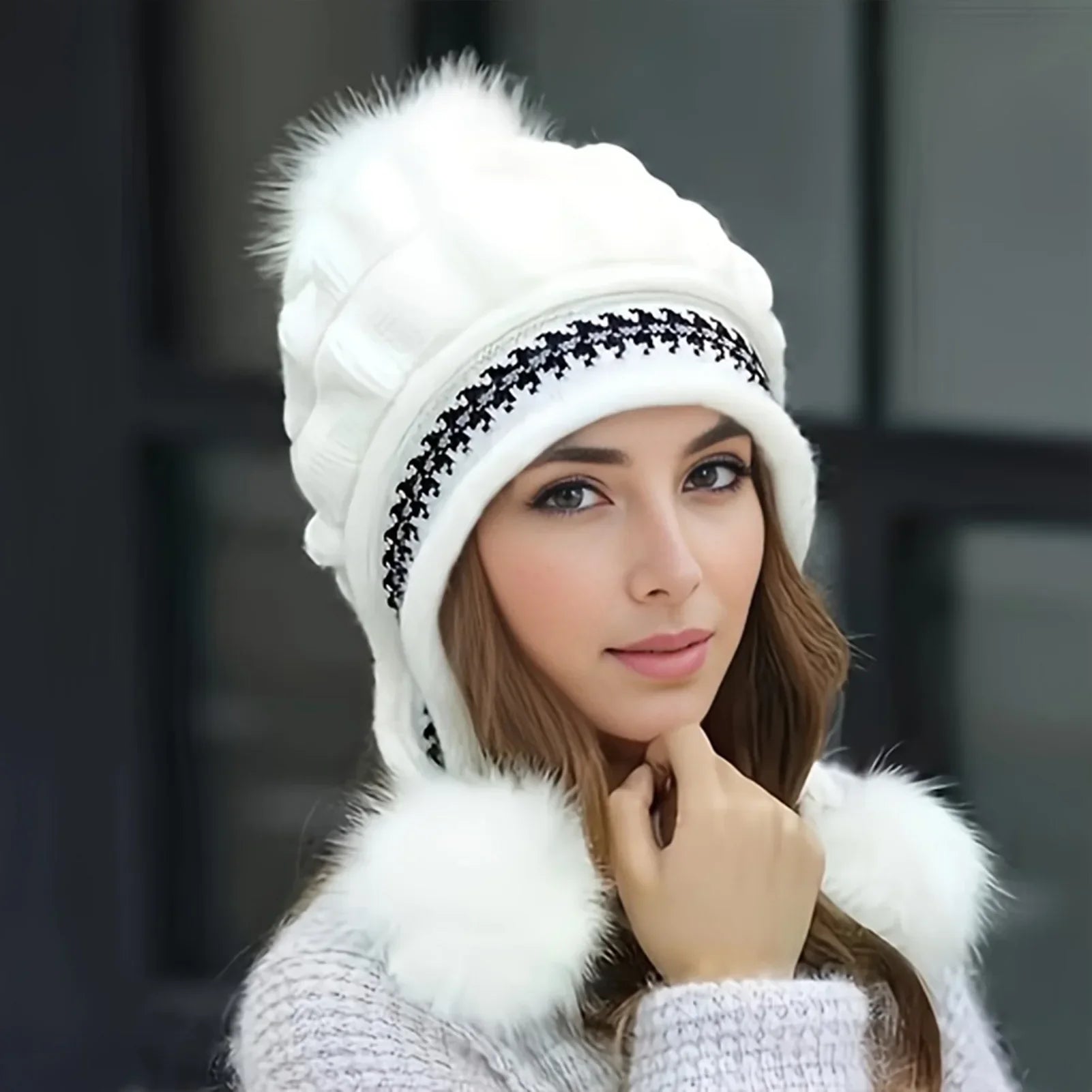Soft Synthetic Fur Cold Weather Beanie Hat - OutfitLondon