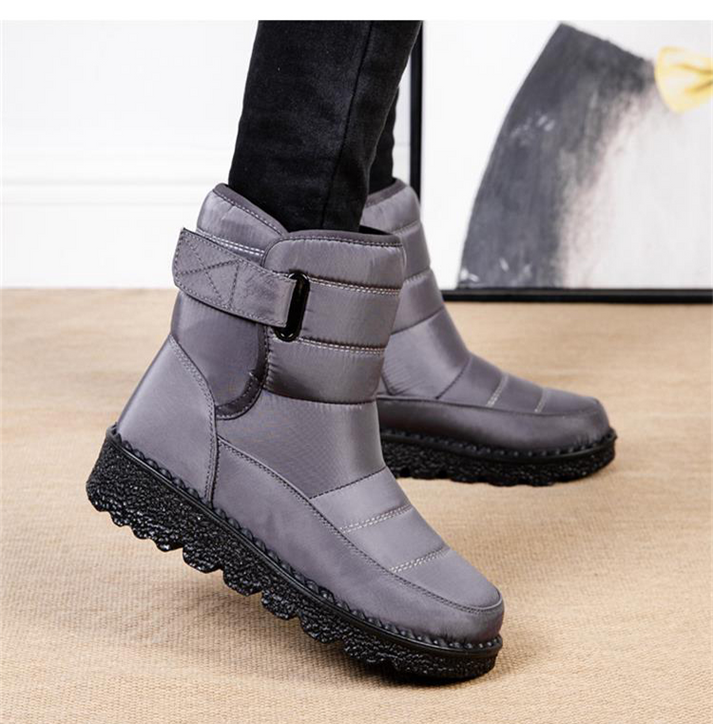 Ladies Warm Insulated Winter Boots