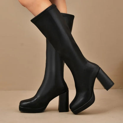 Fashionable Snow Boots with Thick Block Heel
