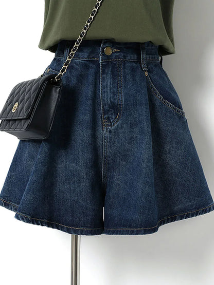 Relaxed Fit Women's Distressed Denim Shorts - OutfitLondon