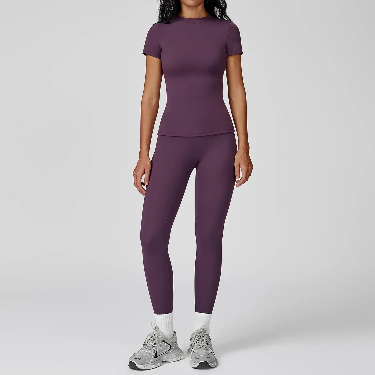 Sporty 2-Piece Ladies Workout Set