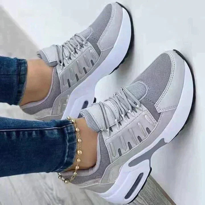 Supportive Athletic Shoes by HiSneakers - OutfitLondon