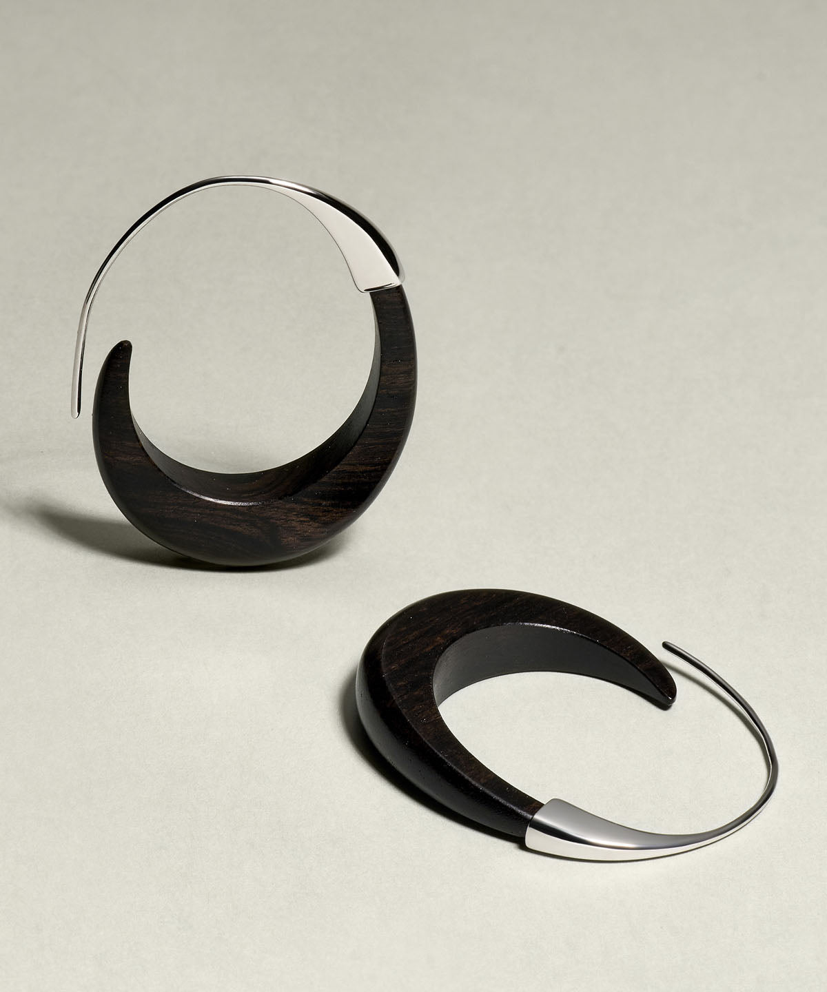 Women's Sterling Silver Hoop Earrings Black Sandalwood - OutfitLondon