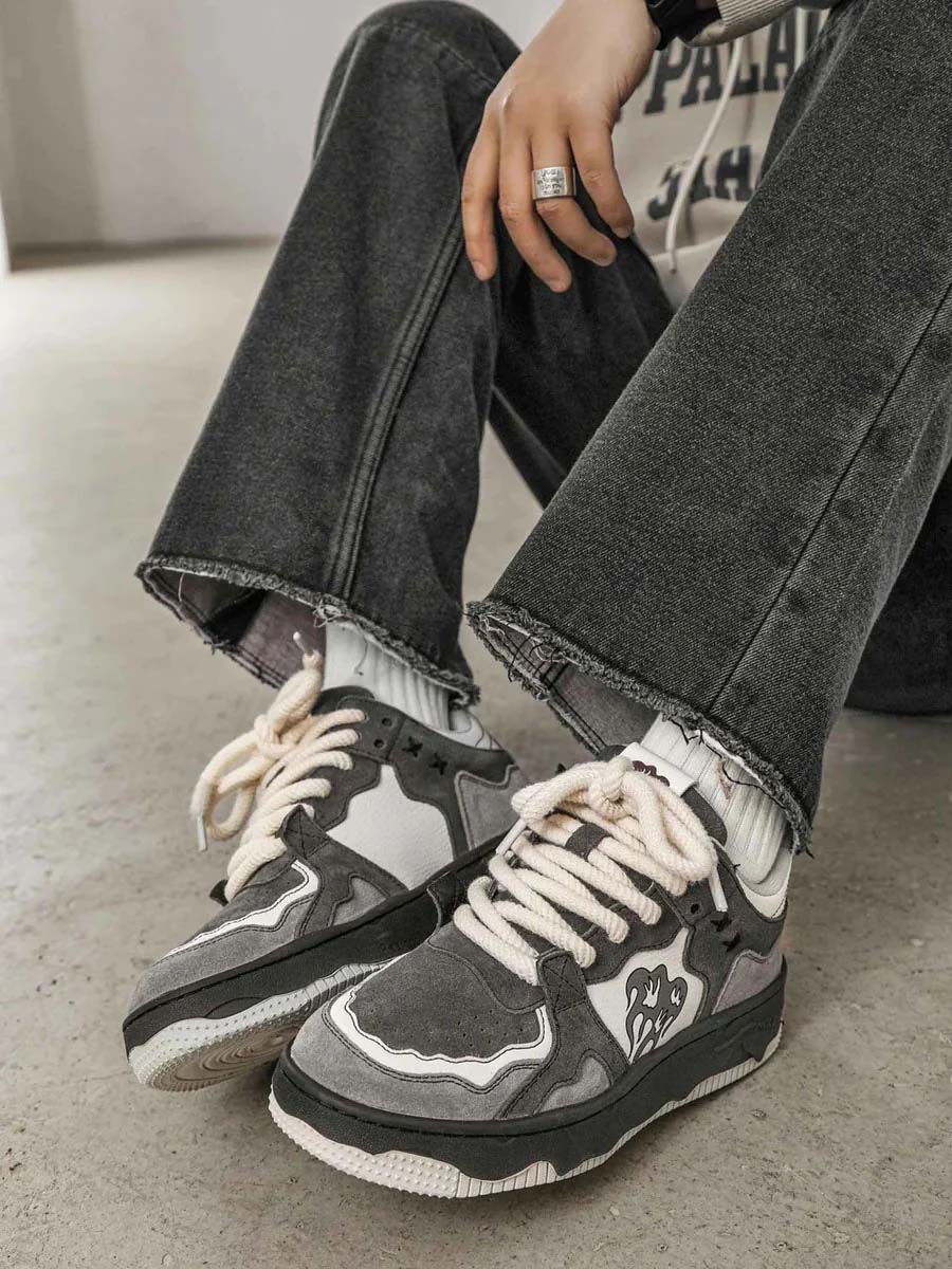 Tough Skate Shoes with Strong Grip Soles