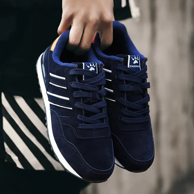 Lightweight Airy Sneakers with Cushioning Rubber Sole