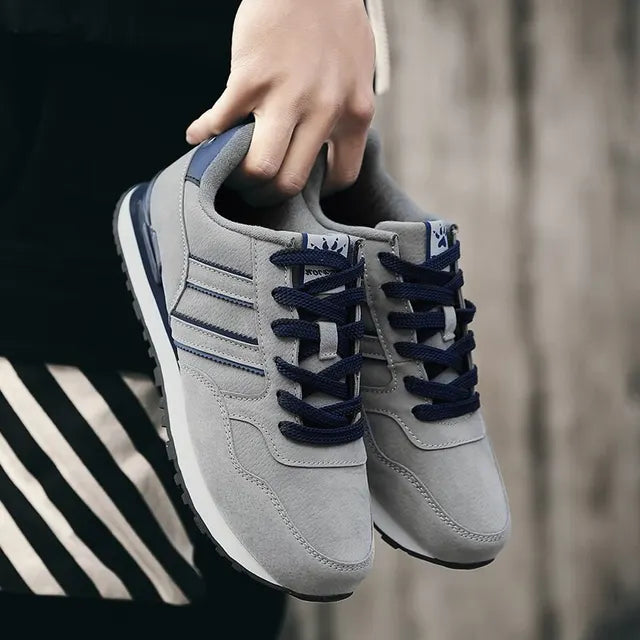 Lightweight Airy Sneakers with Cushioning Rubber Sole