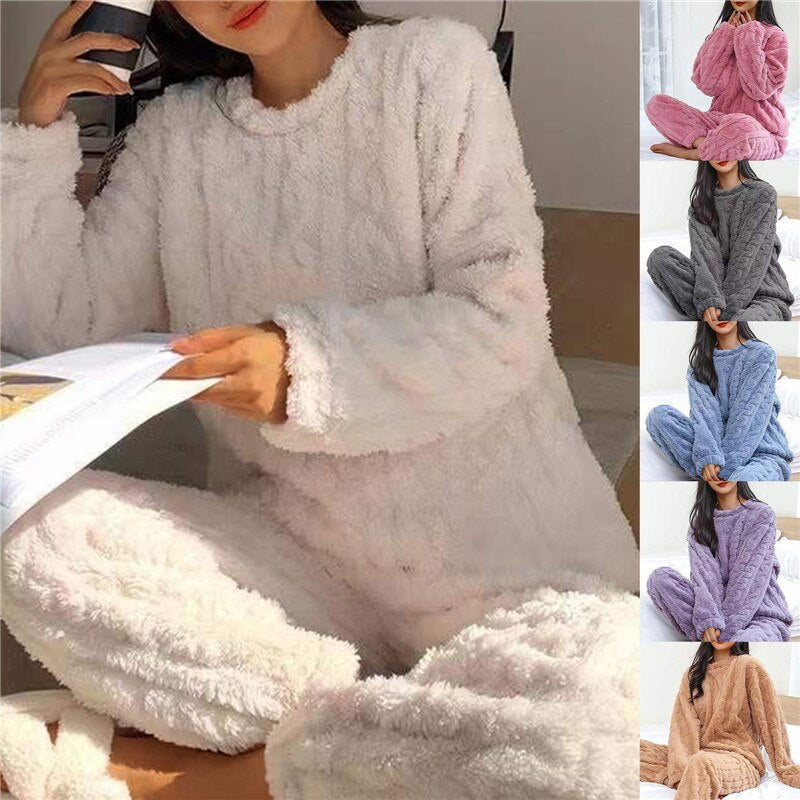 Women's Fleece Pajama Set Soft