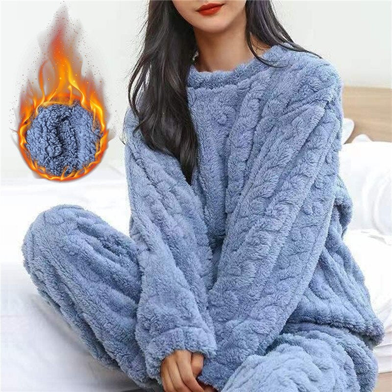Women's Fleece Pajama Set Soft