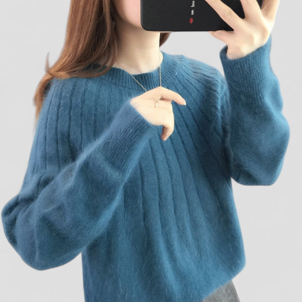 Warm Women's Crew Neck Sweater